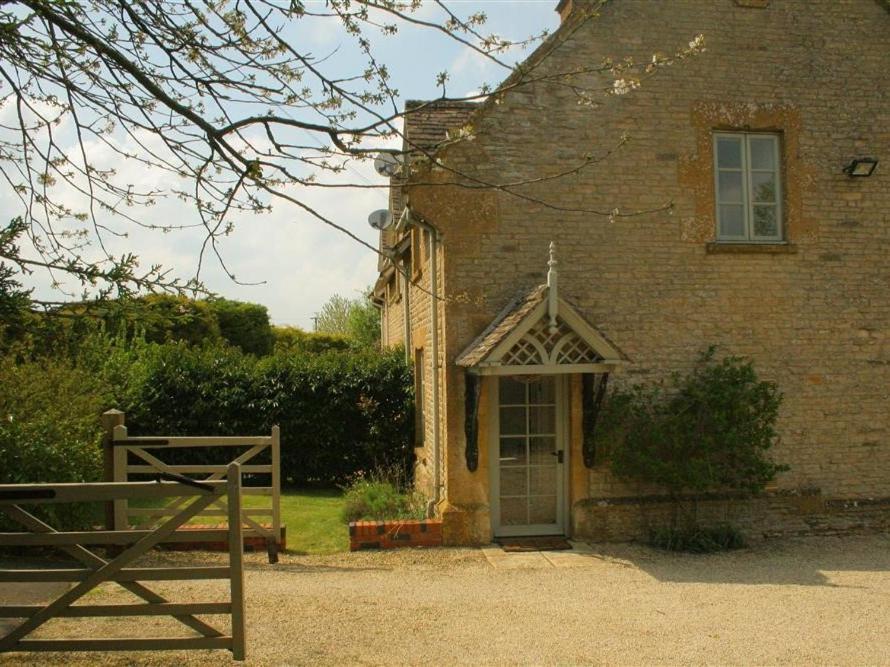 Honeysuckle Cottage, STOW ON THE WOLD Exteriör bild