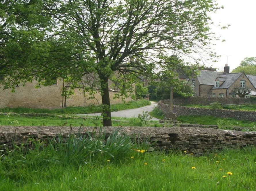 Honeysuckle Cottage, STOW ON THE WOLD Exteriör bild